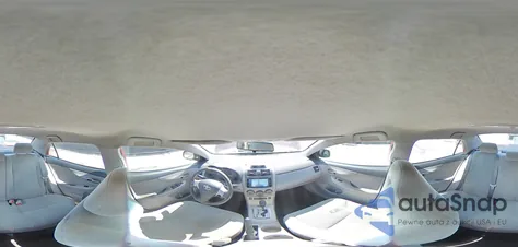 2013 Toyota Corolla Base z USA, uszkodzony, nr VIN 2T1BU4EE5DC057296